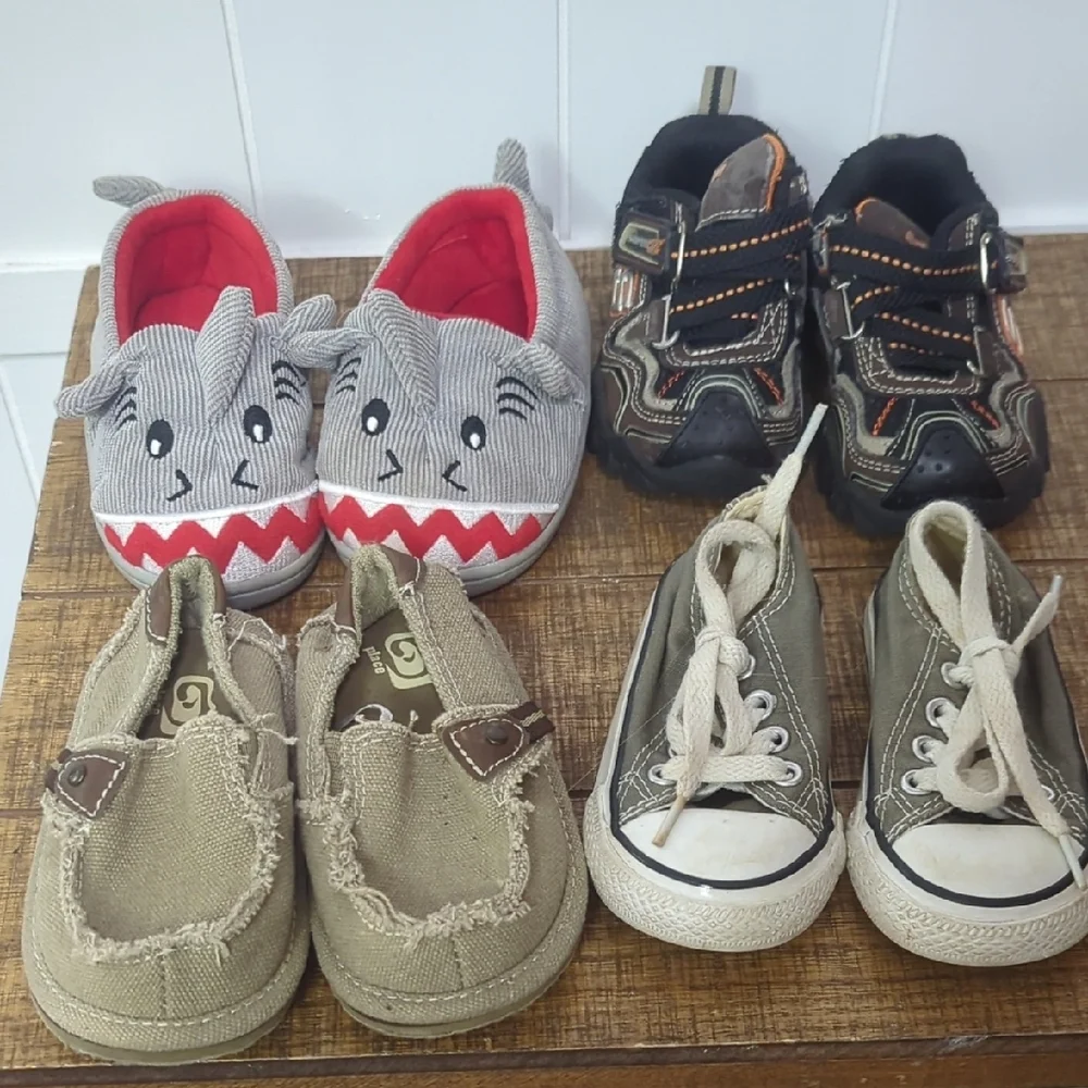 ♥️5/$25 Boy Bundle Of Shoes